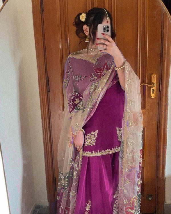 SHARARA : EXCLUSIVE DESIGNER HEAVY CHINON WITH SEQUANCE EMBROIDERY WORK SUIT WITH FULL FLAIR WORK GHARARA
