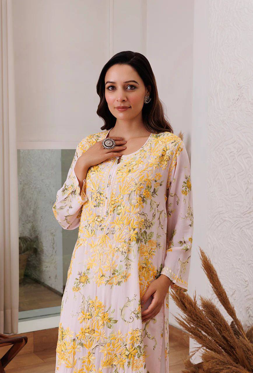 Kurti: PRINTED REYON TOP WITH COTTON THREAD EMBROIDERED WORK AND WORK PLAZO